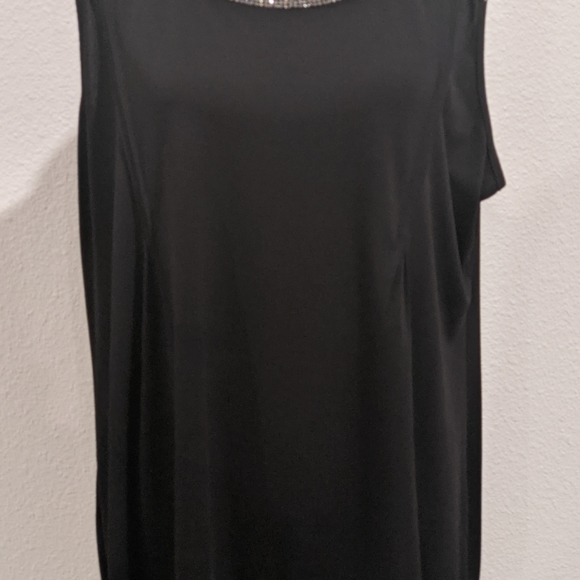 Top - Picture 4 of 6